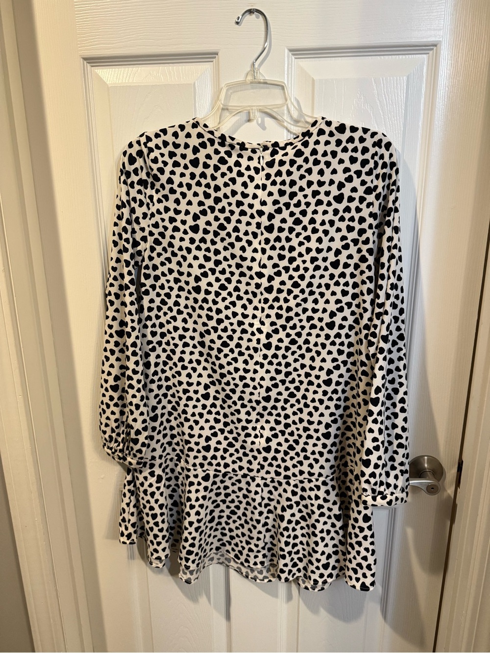 LOFT Black and White Heart Print Long Sleeve Ruffled Hem Dress - Picture 2 of 3